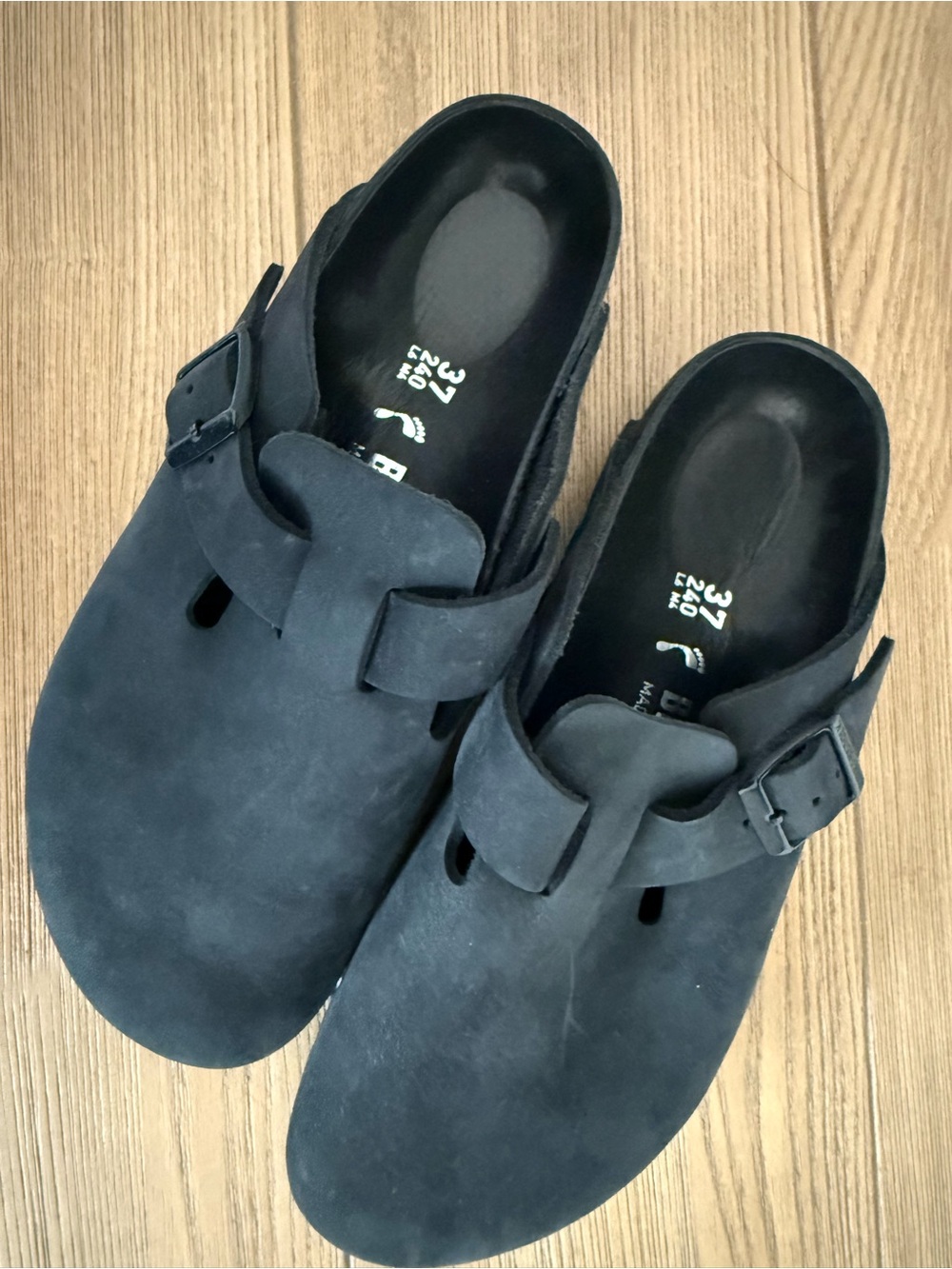 Women’s Black Nubuck Boston Clogs Size 37